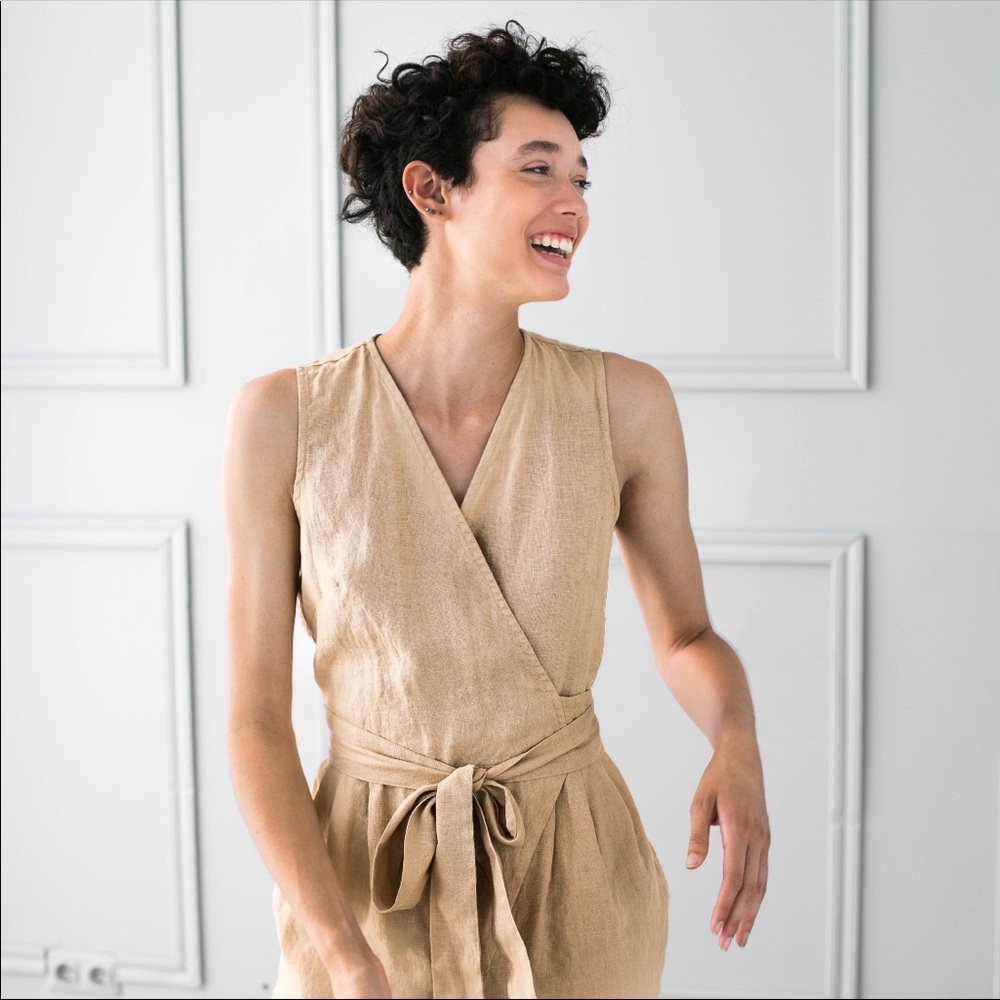 NWOT Not Perfect Linen Wrap Linen Sleeveless Jumpsuit